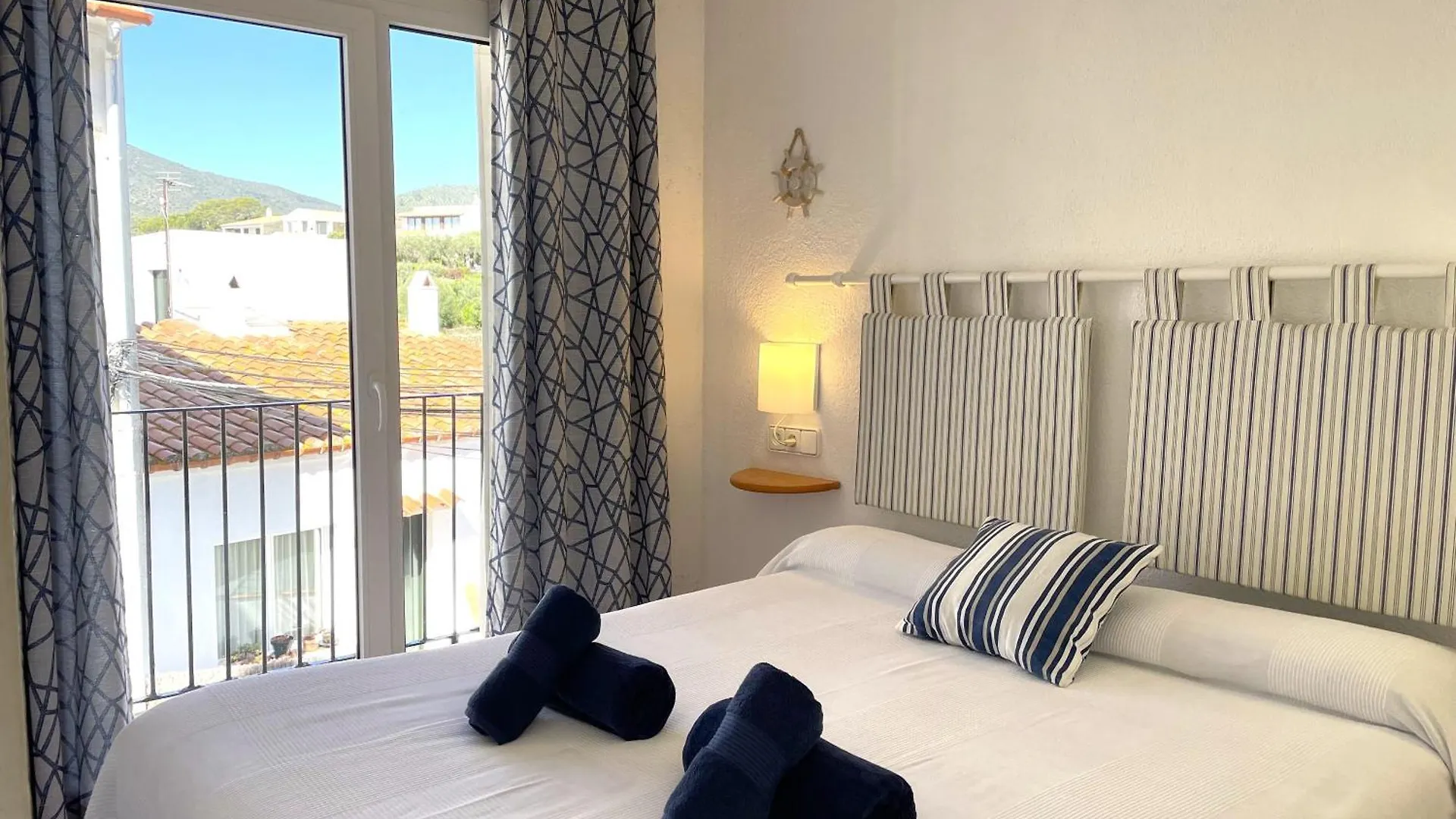 Creus - Apartment In The Center Of Town Cadaques