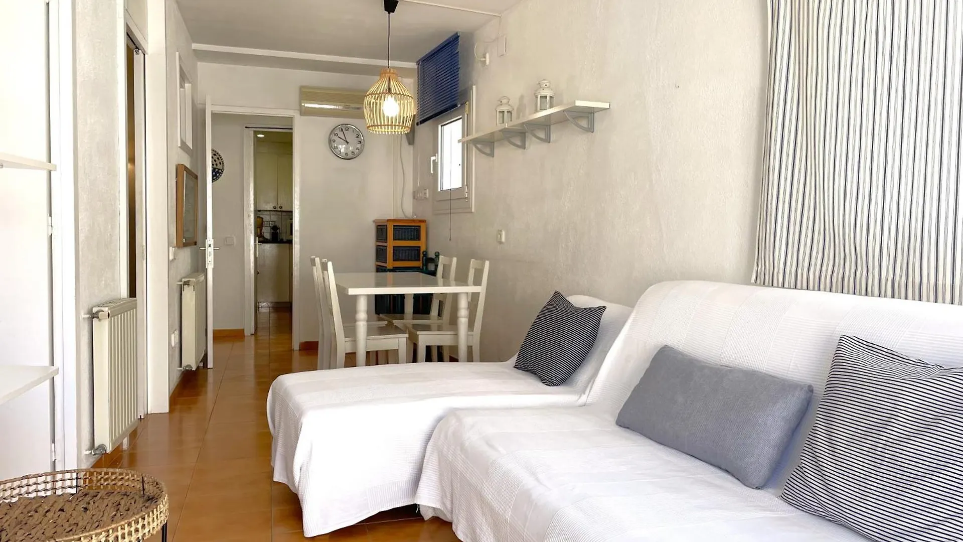 Creus - Apartment In The Center Of Town Cadaques Spain